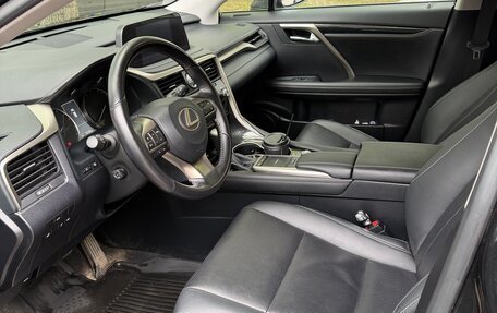 Lexus RX IV рестайлинг, 2021 год, 5 400 000 рублей, 9 фотография