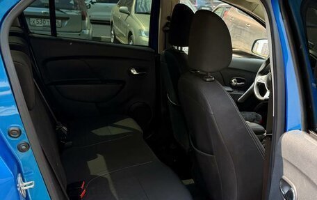 Renault Logan II, 2018 год, 785 000 рублей, 7 фотография