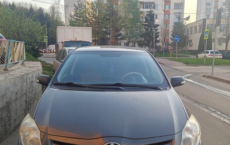 Toyota Auris II, 2011 год, 1 200 000 рублей, 3 фотография