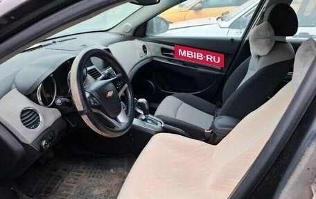 Chevrolet Cruze II, 2011 год, 496 000 рублей, 9 фотография