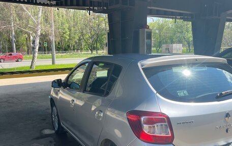 Renault Sandero II рестайлинг, 2014 год, 750 000 рублей, 11 фотография