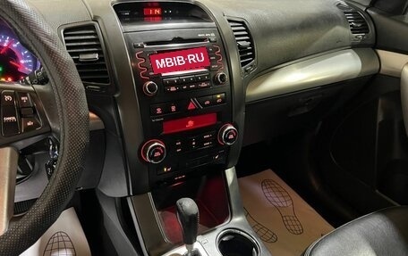 KIA Sorento II рестайлинг, 2010 год, 1 200 000 рублей, 23 фотография
