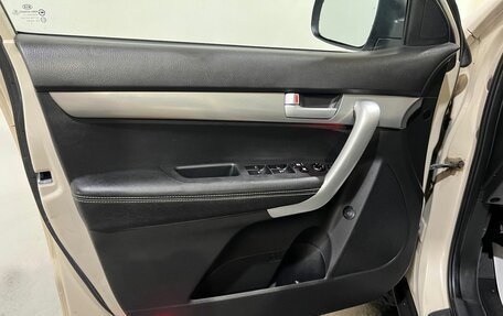 KIA Sorento II рестайлинг, 2010 год, 1 200 000 рублей, 31 фотография