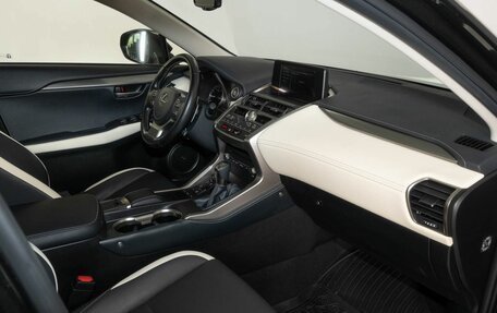 Lexus NX I, 2020 год, 4 400 000 рублей, 6 фотография