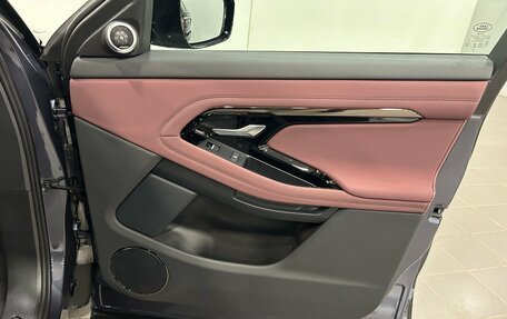 Land Rover Range Rover Evoque II, 2025 год, 5 940 000 рублей, 29 фотография