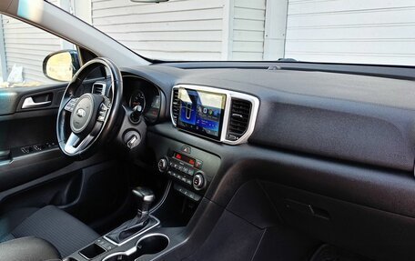 KIA Sportage IV рестайлинг, 2020 год, 2 199 000 рублей, 9 фотография