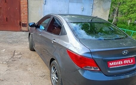 Hyundai Solaris II рестайлинг, 2016 год, 420 000 рублей, 6 фотография