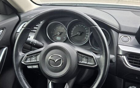 Mazda 6, 2018 год, 1 780 000 рублей, 8 фотография