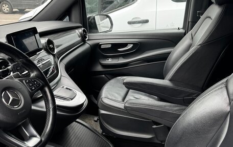 Mercedes-Benz V-Класс, 2021 год, 5 000 000 рублей, 2 фотография