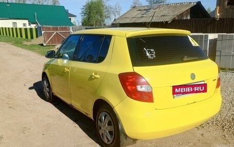 Skoda Fabia II, 2011 год, 430 000 рублей, 4 фотография