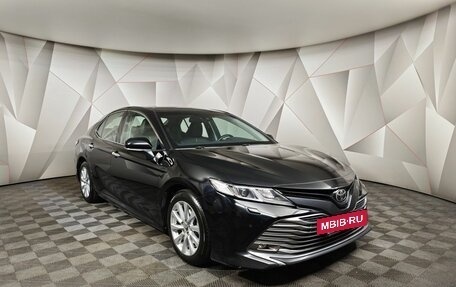 Toyota Camry, 2018 год, 2 205 000 рублей, 3 фотография