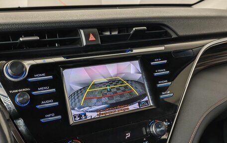 Toyota Camry, 2018 год, 2 205 000 рублей, 20 фотография