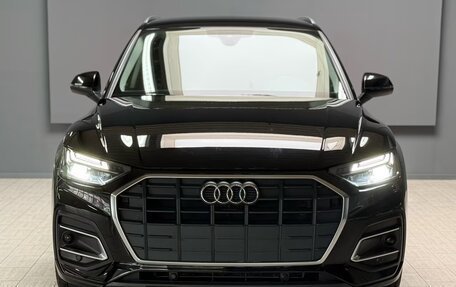 Audi Q5, 2022 год, 5 570 000 рублей, 2 фотография