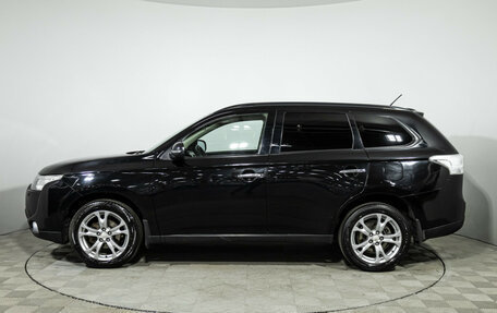 Mitsubishi Outlander III рестайлинг 3, 2013 год, 1 189 898 рублей, 8 фотография