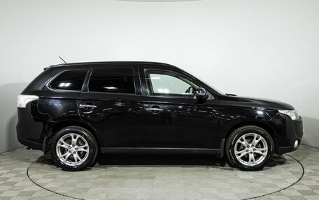 Mitsubishi Outlander III рестайлинг 3, 2013 год, 1 189 898 рублей, 4 фотография