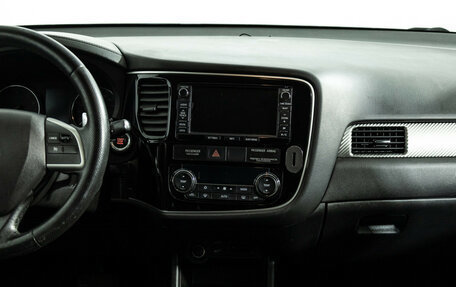 Mitsubishi Outlander III рестайлинг 3, 2013 год, 1 189 898 рублей, 14 фотография