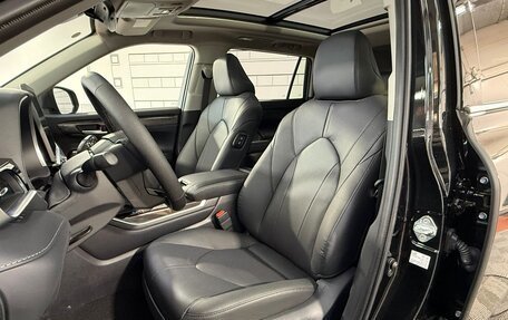 Toyota Highlander, 2026 год, 5 570 000 рублей, 16 фотография