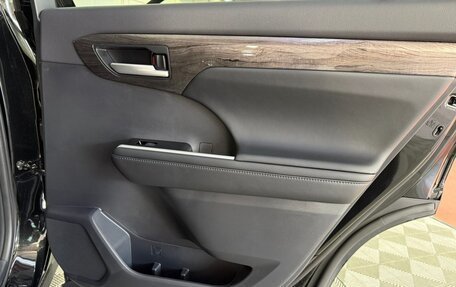 Toyota Highlander, 2026 год, 5 570 000 рублей, 29 фотография