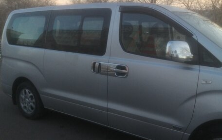Hyundai Grand Starex Grand Starex I рестайлинг 2, 2008 год, 1 050 000 рублей, 6 фотография