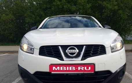 Nissan Qashqai, 2010 год, 830 000 рублей, 3 фотография