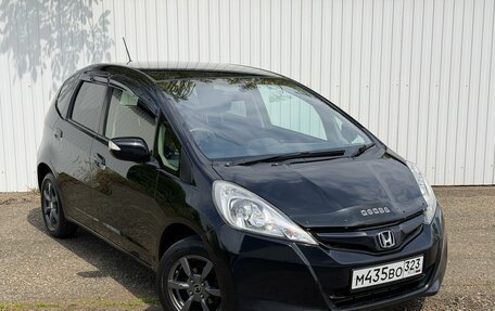 Honda Fit III, 2013 год, 729 000 рублей, 1 фотография
