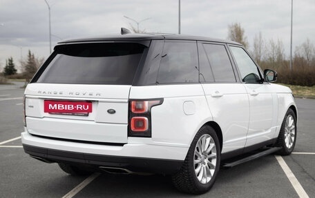 Land Rover Range Rover IV рестайлинг, 2018 год, 5 390 550 рублей, 8 фотография