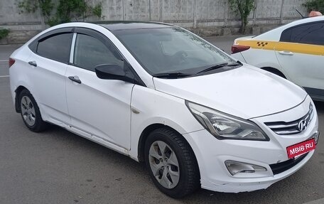 Hyundai Solaris II рестайлинг, 2014 год, 360 000 рублей, 3 фотография