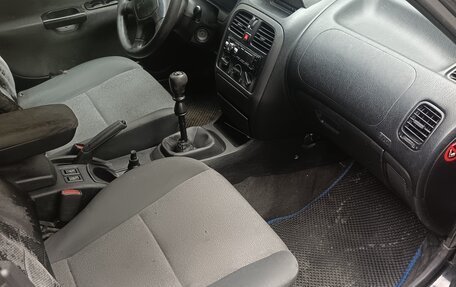 Mitsubishi Carisma I, 2003 год, 120 000 рублей, 5 фотография