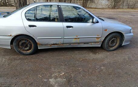 Nissan Primera II рестайлинг, 1997 год, 130 000 рублей, 2 фотография