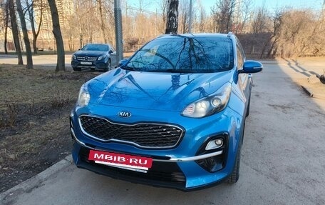 KIA Sportage IV рестайлинг, 2018 год, 2 190 000 рублей, 2 фотография