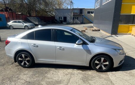 Chevrolet Cruze II, 2011 год, 620 000 рублей, 5 фотография
