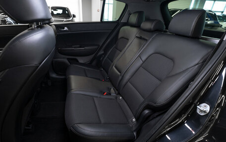 KIA Sportage IV рестайлинг, 2018 год, 2 240 000 рублей, 12 фотография