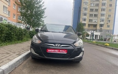 Hyundai Solaris II рестайлинг, 2011 год, 490 000 рублей, 1 фотография