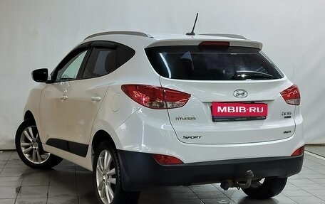 Hyundai ix35 I рестайлинг, 2011 год, 970 000 рублей, 6 фотография