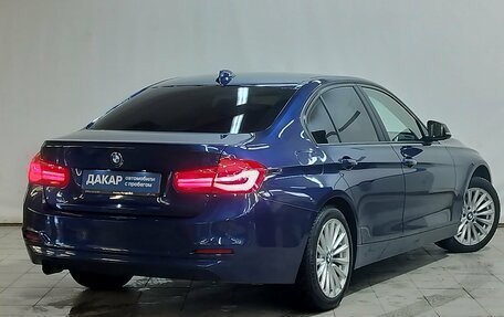 BMW 3 серия, 2017 год, 1 560 000 рублей, 4 фотография