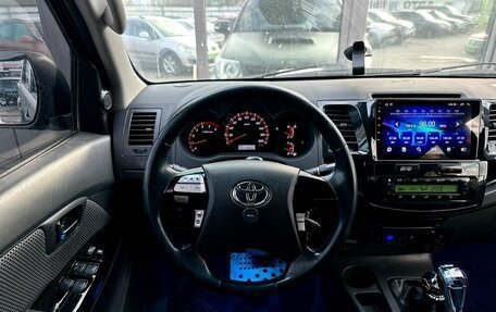Toyota Hilux VII, 2013 год, 2 449 000 рублей, 12 фотография