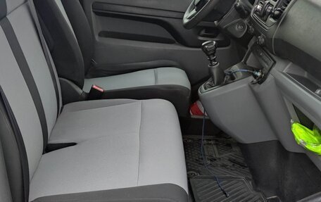 Peugeot Expert, 2017 год, 2 450 000 рублей, 7 фотография