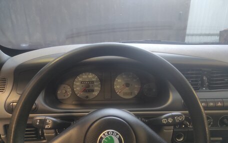 Skoda Felicia I рестайлинг, 2000 год, 160 000 рублей, 12 фотография