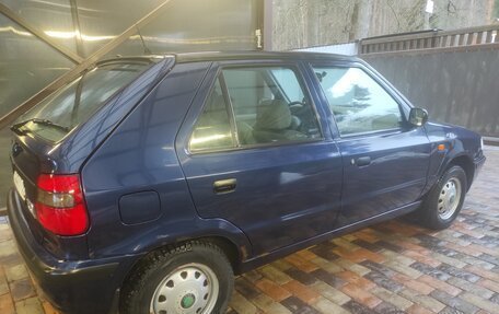 Skoda Felicia I рестайлинг, 2000 год, 160 000 рублей, 2 фотография