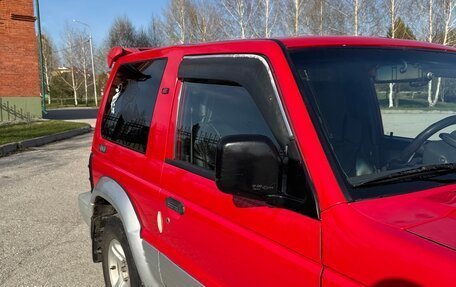 Mitsubishi Pajero III рестайлинг, 1995 год, 820 000 рублей, 10 фотография
