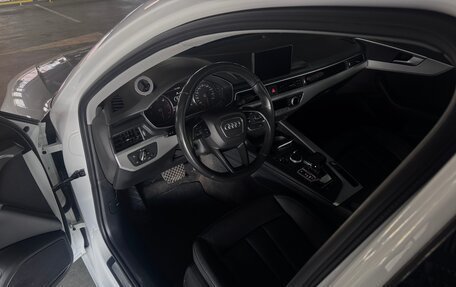 Audi A4, 2019 год, 2 500 000 рублей, 8 фотография