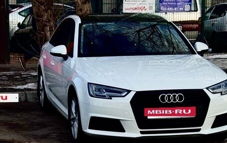 Audi A4, 2019 год, 2 500 000 рублей, 4 фотография