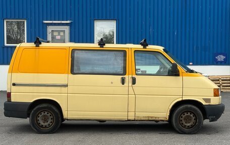 Volkswagen Transporter T4, 2000 год, 550 000 рублей, 4 фотография