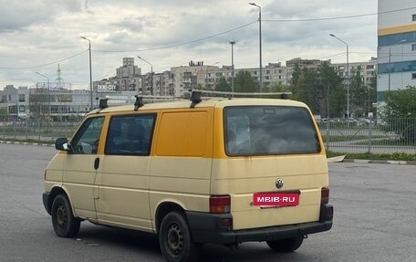 Volkswagen Transporter T4, 2000 год, 550 000 рублей, 8 фотография