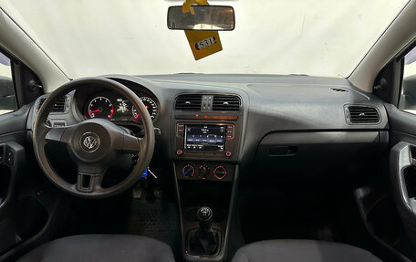 Volkswagen Polo VI (EU Market), 2015 год, 690 000 рублей, 8 фотография