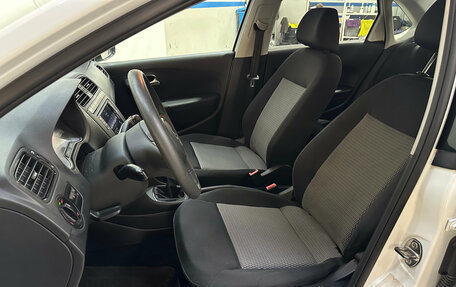 Volkswagen Polo VI (EU Market), 2015 год, 690 000 рублей, 6 фотография