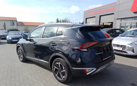 KIA Sportage IV рестайлинг, 2022 год, 2 700 000 рублей, 6 фотография