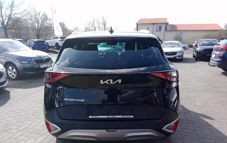 KIA Sportage IV рестайлинг, 2022 год, 2 700 000 рублей, 8 фотография