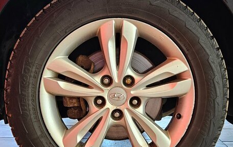 Hyundai ix35 I рестайлинг, 2012 год, 970 000 рублей, 18 фотография