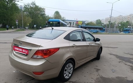 Hyundai Solaris II рестайлинг, 2011 год, 724 000 рублей, 8 фотография